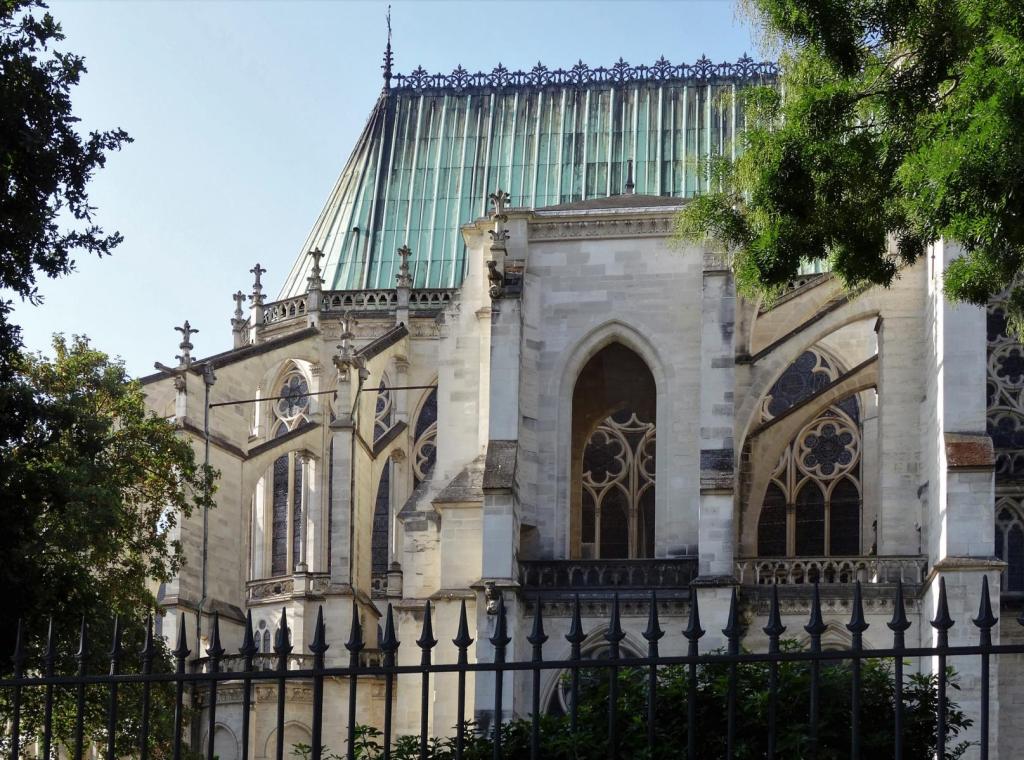 St-Denis: Abteikirche Chor (2022)