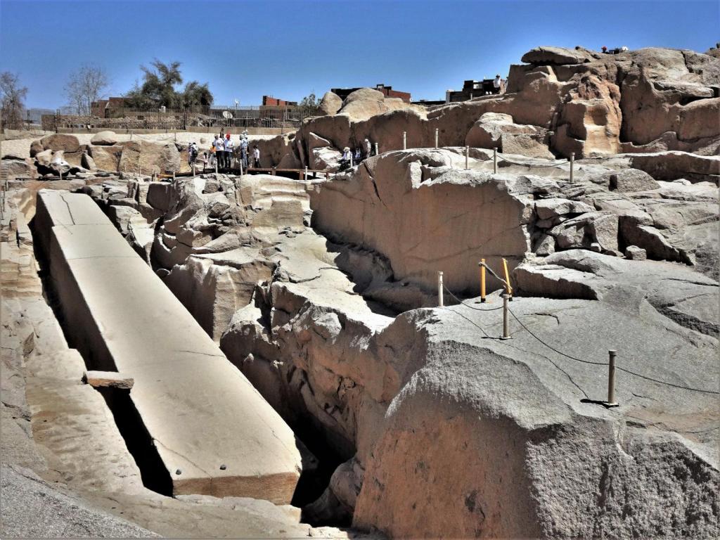 Assuan: Unvollendeter Obelisk im Granitsteinbruch (2023)