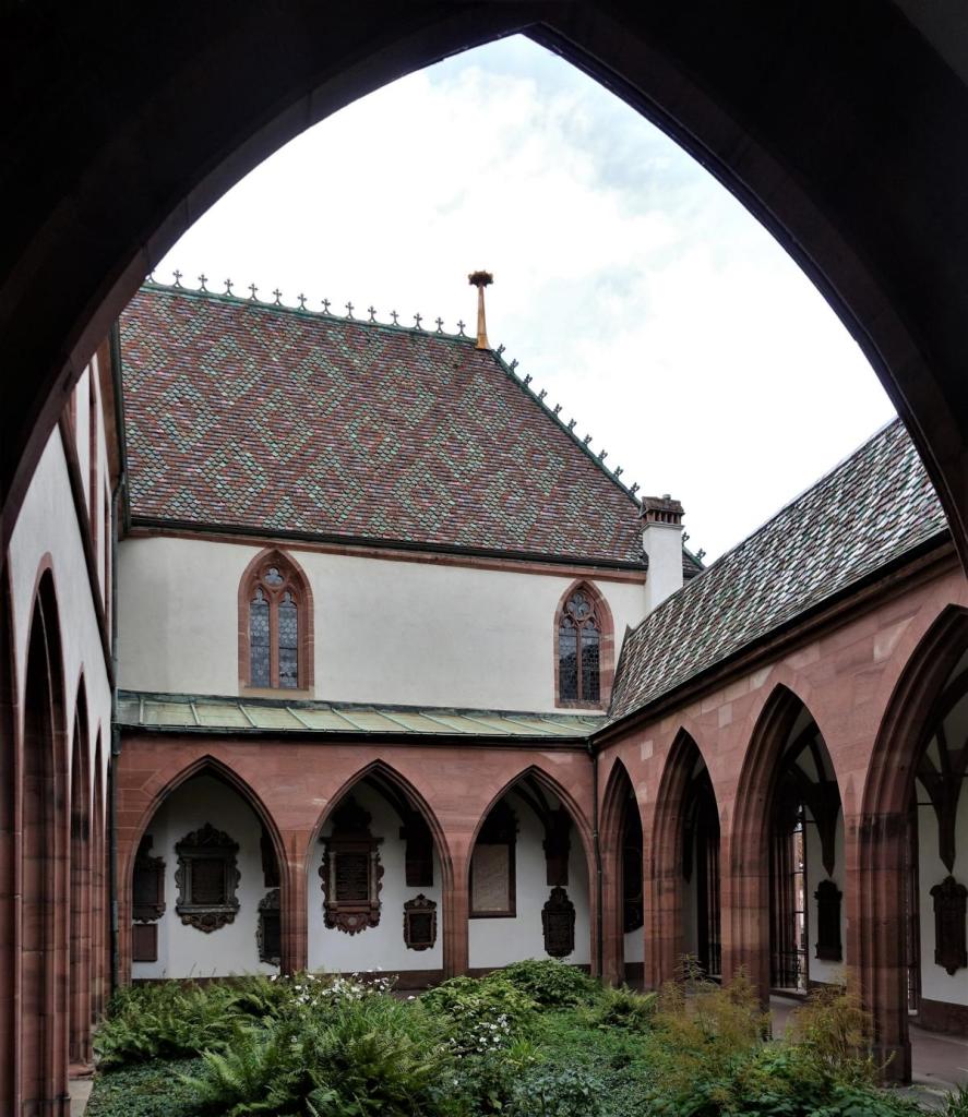 Basel: Münster Kleiner Kreuzgang und Nikolauskapelle (2023)